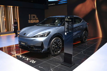 Volkswagen UNYX 06