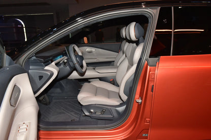 Lynk & Co Z10