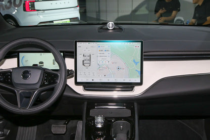 Volvo EM90