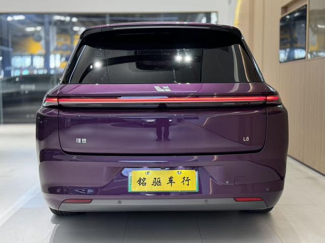 Pre-Owned Li L8 2023 Pro Version